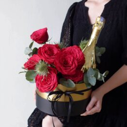 AfterRainFlorist PJ KL Selangor Florist Flower Delivery Service Red Rose Party Gift Customization Prosecco Premium Flower Gift Box